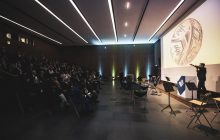 Гумпроект "Рятуємо життя" зібрав 300 тисяч євро на благодійному аукціоні у Мілані