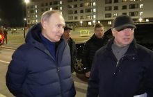 "Поездка давно назрела": Путин цинично ответил, для чего поехал в уничтоженный Мариуполь