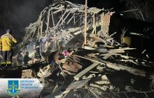 У Костянтинівці окупанти розбомбили "Пункт незламності" з людьми всередині (фото)