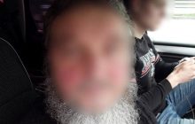 "НЕсвятый отец": пограничники задержали священника со связями в РФ (фото)