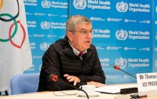 Президент МОК объяснил, почему поддерживает допуск россиян к международным соревнованиям