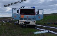 На Миколаївщині на міні підірвався автомобіль ДСНС, одна людина постраждала (фото)