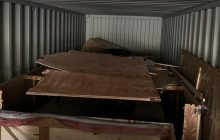 На Одеській митниці вилучили "мільйонне" обладнання для виготовлення цигарок (фото)