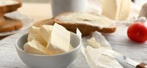 Чи можна заморожувати вершкове масло насправді: не всі господині знають