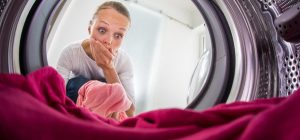 Сколько нужно лить жидкого порошка в стиральную машину: эксперты дали дельный совет