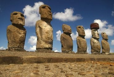 На знаменитому острові Пасхи знайшли нову велетенську статую (фото)