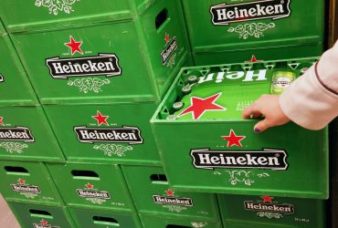 Heineken окончательно вышел из России с убытком в 300 миллионов евро
