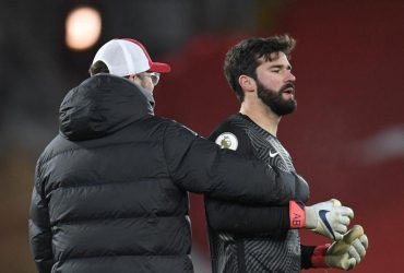 Команда украинца нанесла сенсационное поражение Ливерпулю в АПЛ (видео)