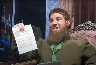 Кадыров пришел к Путину со шпаргалкой: двойник Зеленского высмеял лидера Чечни