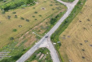 Правоохранители установили личность командира РФ, расстрелявшего авто под Харьковом (видео)