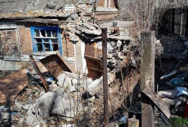 90% города в руинах и новые братские могилы: Зеленский показал, во что превратили россияне Мариуполь