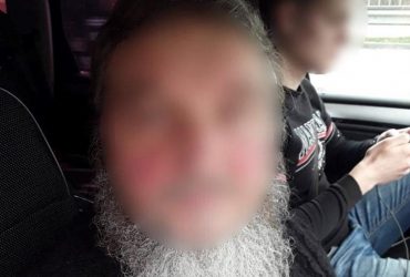 НЕсвятий отець: прикордонники затримали священника зі зв'язками в РФ (фото)