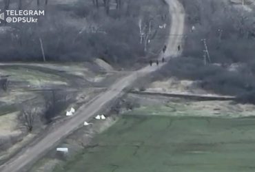 Оккупантов поджарили вместе с их техникой: опубликованы кадры боев под Купянском