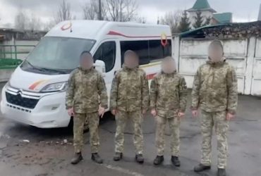 Фундация Течия приобрела эвакуационное авто для пограничников на Бахмутском направлении