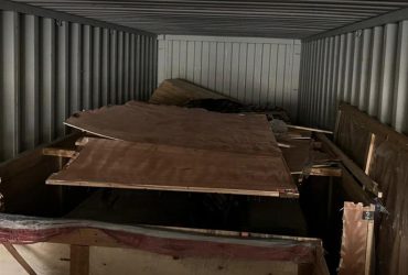 На Одеській митниці вилучили мільйонне обладнання для виготовлення цигарок (фото)