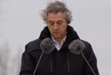 Ваш прапор - наш прапор: прем'єр-міністр Словенії вразив щирістю у Бучі (відео)
