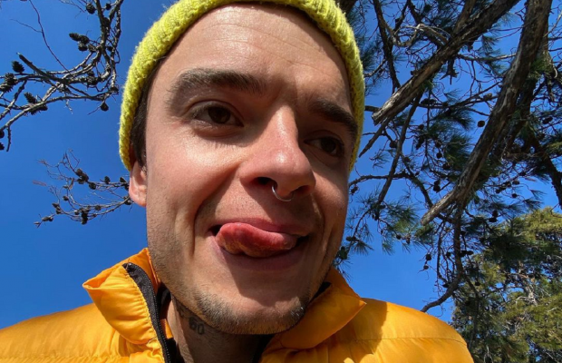 Сбежавший из Украины комик Щегель разгневался на соцсети: "Раньше были ж...ы, сейчас - война"