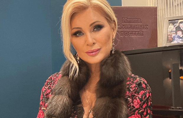 Как звезда 90-х Вика Цыганова стала кремлевской пропагандисткой, чтобы вернуться на сцену