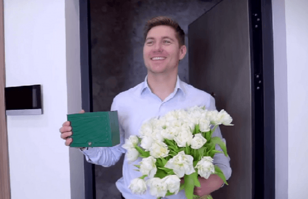 Друг шоумена Остапчука рассказал о его 22-летней избраннице: "Прекрасная пара"