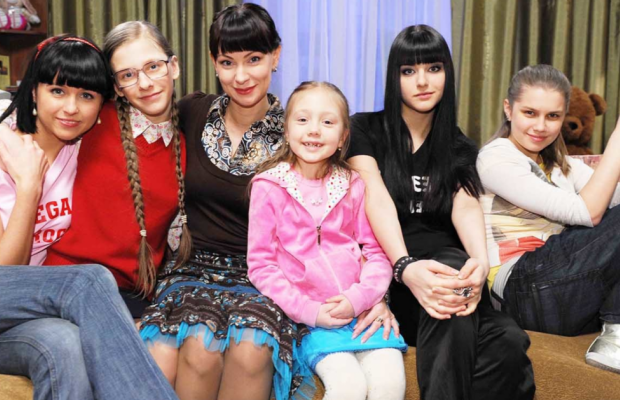 Звезда "Папиных дочек" отказалась от Украины ради должности в Московском театре