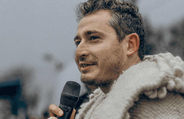 Коля Серга рассказал, как изменилось его отношение к России: "Был инфантильным"