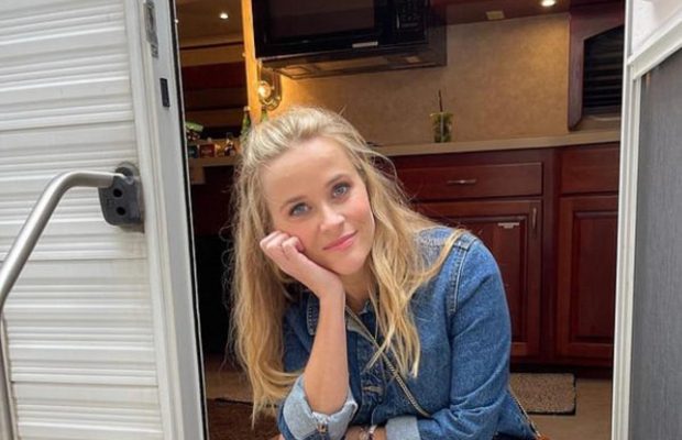 Как изменилась Риз Уизерспун: путь от наивной блондинки к сильной женщине (видео)