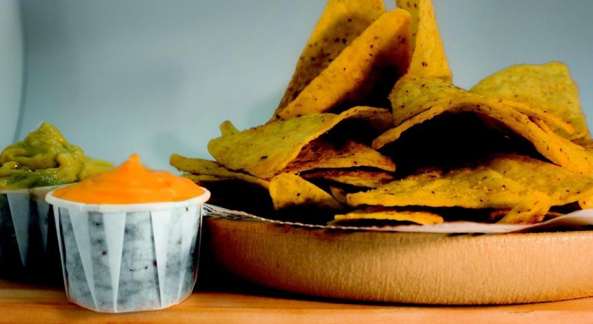 Можна навіть дітям: корисні чіпси з лаваша за 15 хвилин