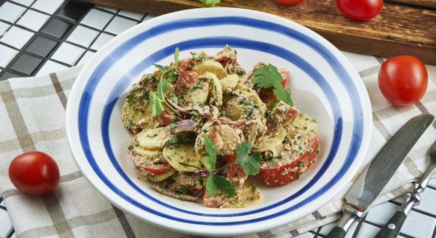 Пряний і освіжаючий: грузинський салат Глехурад зі свіжих овочів