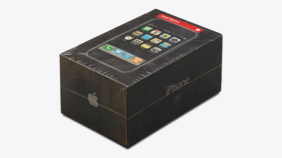 Редкий iPhone 2007 года выпуска продали за $40 тысяч / Источник:Neowin Редкий iPhone 2007 года выпуска продали за $40 тысяч / Источник:Neowin