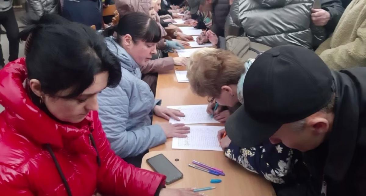 Собор у Хмельницькому, де побили військового, перейде до ПЦУ / скріншот Собор у Хмельницькому, де побили військового, перейде до ПЦУ / скріншот