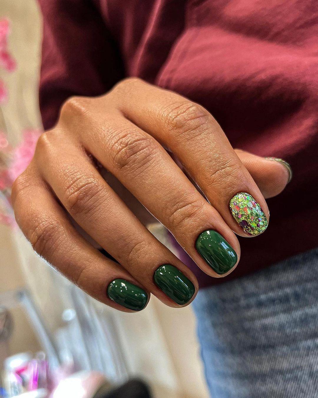 Антитренды в маникюре / Скриншот Instagram Антитренды в маникюре / Скриншот Instagram