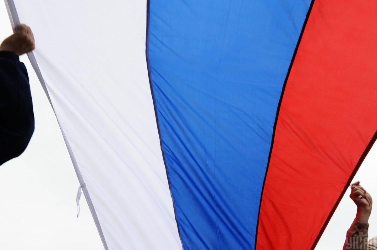 РФ завезла на Луганщину 750 тисяч підручників зі спотвореною історією про Україну / фото УНІАН РФ завезла на Луганщину 750 тисяч підручників зі спотвореною історією про Україну / фото УНІАН