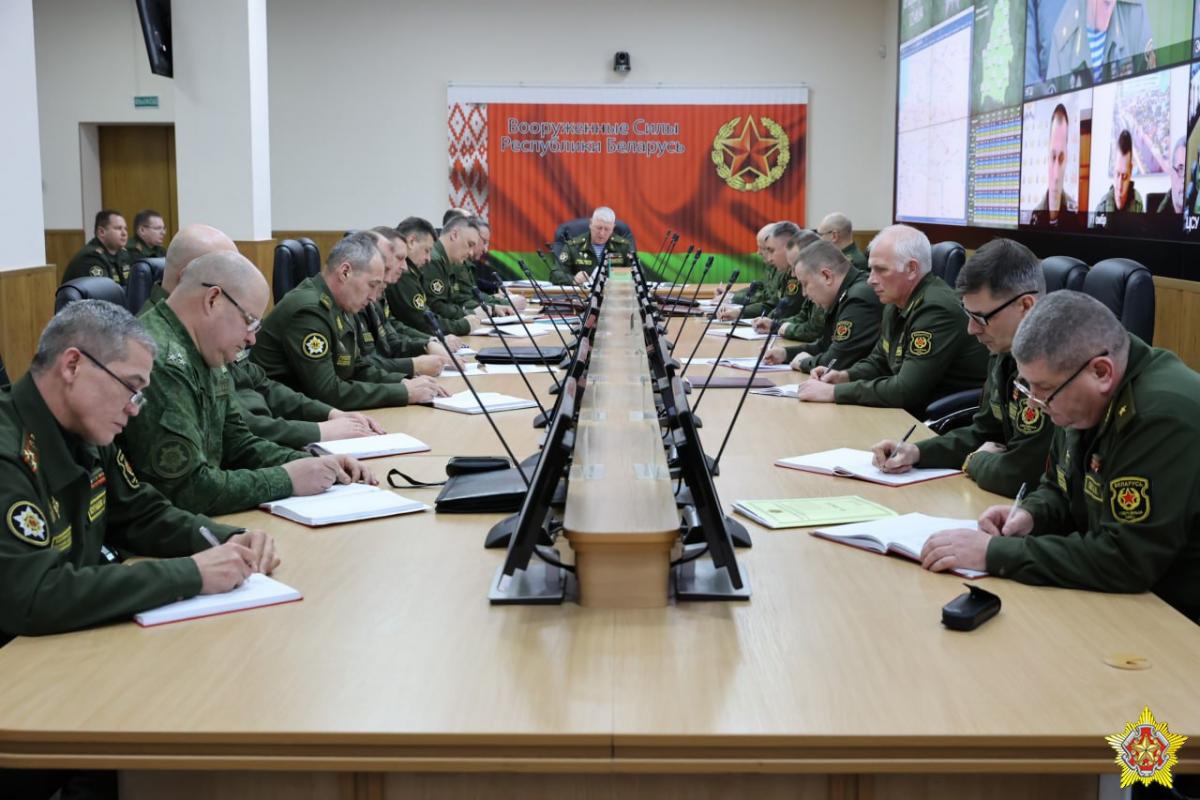 Беларусь начала проверку боевой готовности армии / фото МО РБ