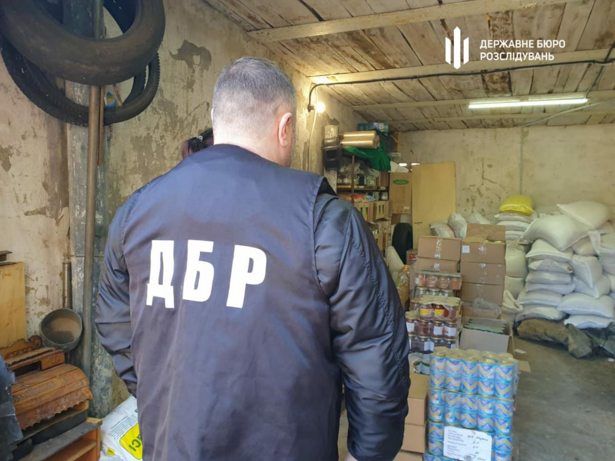 На Дніропетровщині крали їжу, призначену для ЗСУ / фото ДБР На Дніропетровщині крали їжу, призначену для ЗСУ / фото ДБР