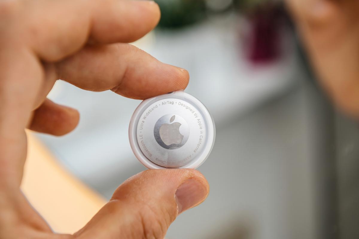 Устройство Apple AirTag помогло найти машину / фото ua.depositphotos.com Устройство Apple AirTag помогло найти машину / фото ua.depositphotos.com
