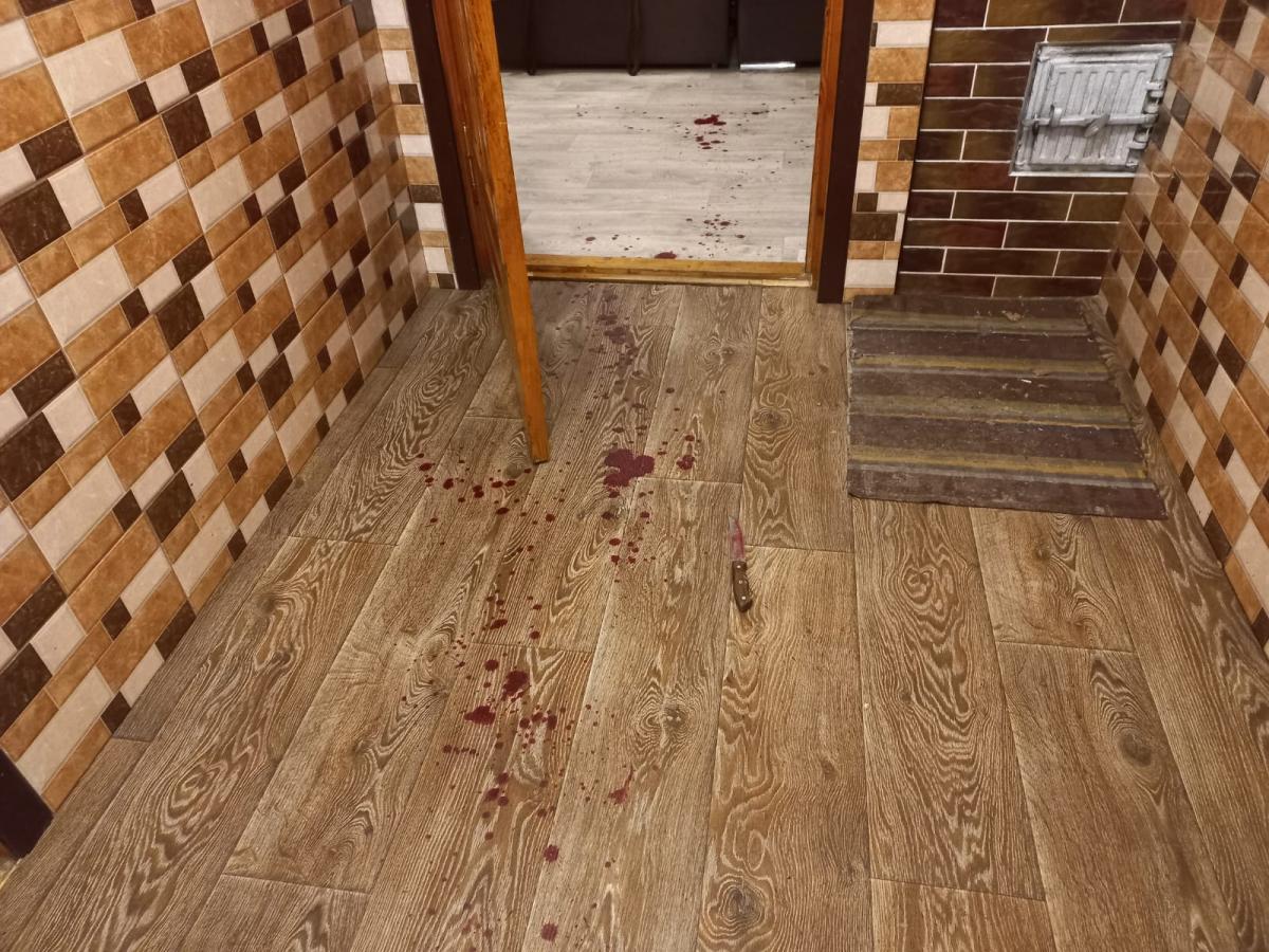 Чоловік зарізав вагітну дружину \ фото Нацполіція Чоловік зарізав вагітну дружину \ фото Нацполіція
