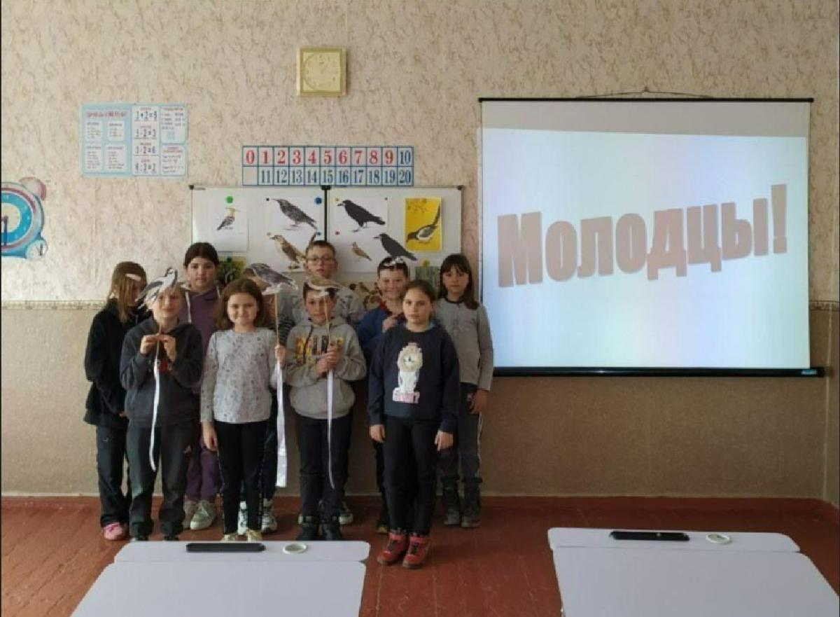 В одній зі шкіл на окупованій частині Запорізької області дітям влаштували "промивання мізків" / фото РИА-Мелітополь В одній зі шкіл на окупованій частині Запорізької області дітям влаштували "промивання мізків" / фото РИА-Мелітополь