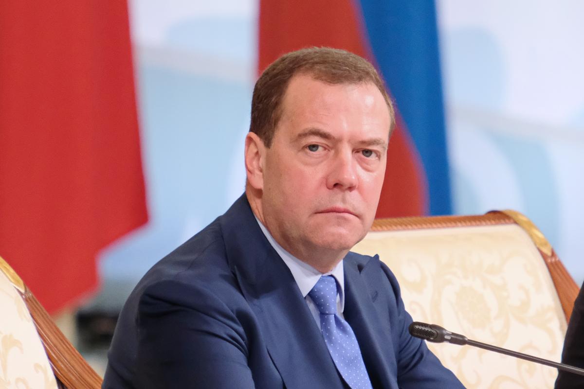 'Її взагалі не буде': Медведєв назвав фактор, без якого Росія 'не може існувати' 'Її взагалі не буде': Медведєв назвав фактор, без якого Росія 'не може існувати'