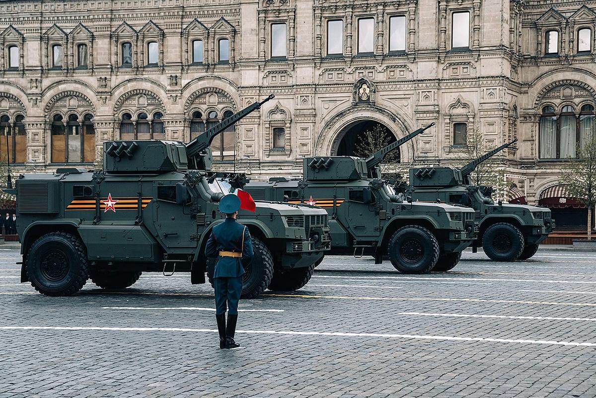 На 9 мая жителям Белгорода и Курска будет не до парадов / фото wikimedia.org