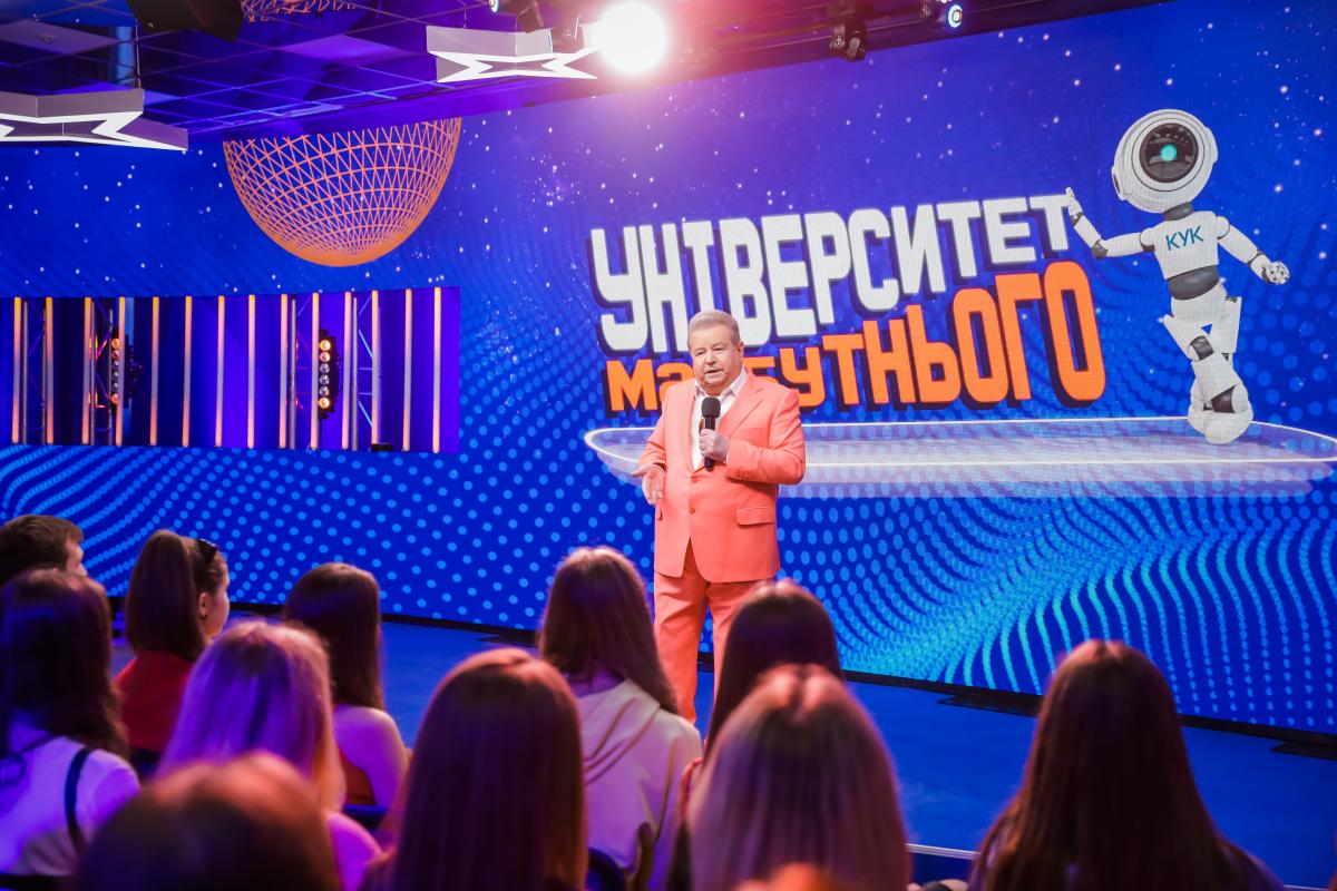 Напередодні тридцятиріччя на посаді ректора Університету культури Михайло Поплавський вирішив піти з посади Напередодні тридцятиріччя на посаді ректора Університету культури Михайло Поплавський вирішив піти з посади