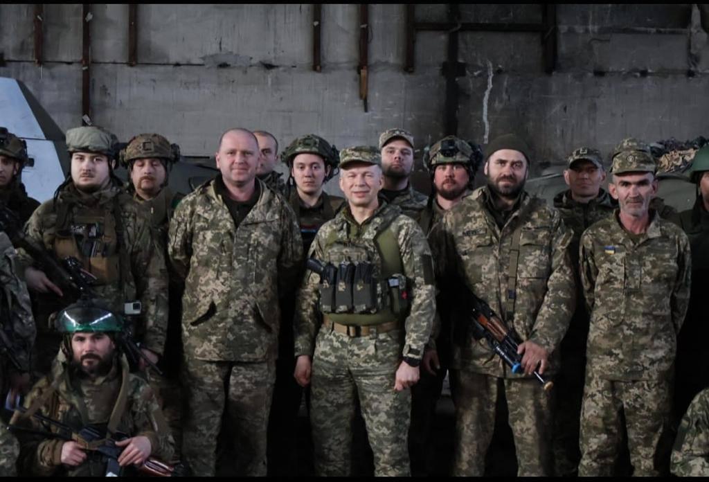 Захисники України під час боїв за Бахмут виснажили "вагнерівців", поділився Олександр Сирський / фото t.me/osirskiy/36 Захисники України під час боїв за Бахмут виснажили "вагнерівців", поділився Олександр Сирський / фото t.me/osirskiy/36