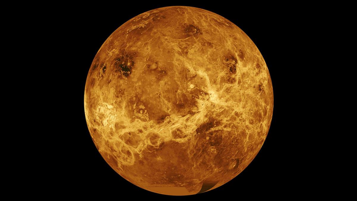 Ученые хотят понять, как Венера стала миром, похожим на ад / фото NASA/JPL-Caltech Ученые хотят понять, как Венера стала миром, похожим на ад / фото NASA/JPL-Caltech