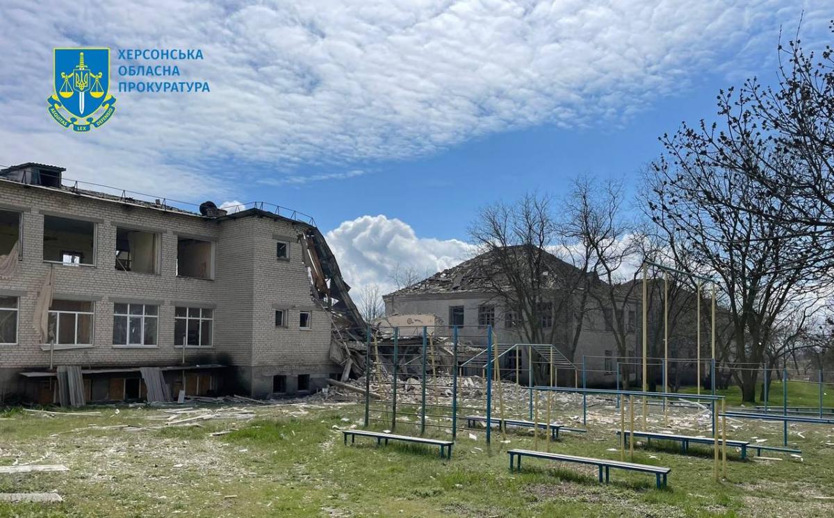 РФ регулярно обстрілює Херсонську область / фото: Херсонська обласна прокуратура РФ регулярно обстрілює Херсонську область / фото: Херсонська обласна прокуратура