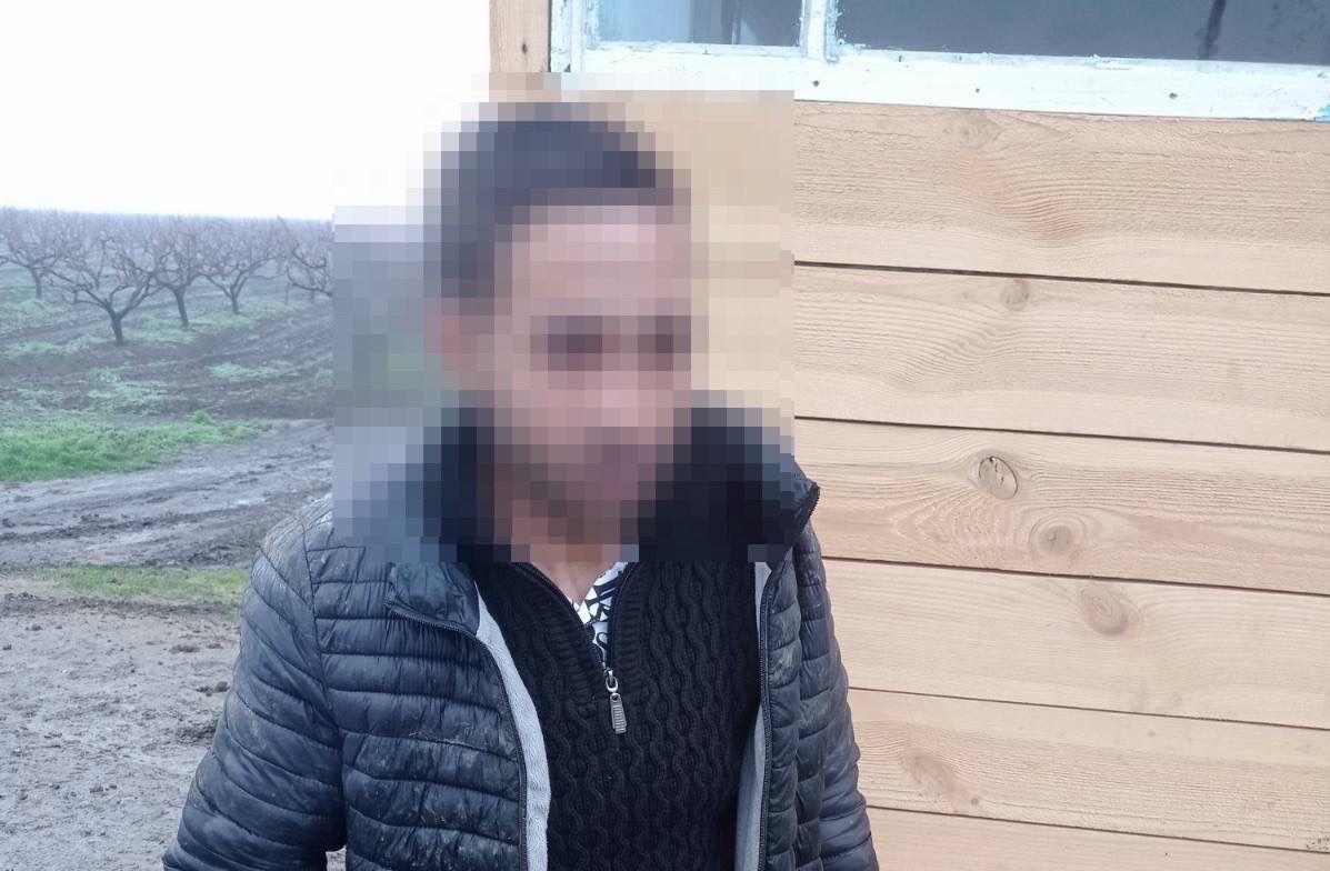 Пограничники задержали гражданина Молдовы на границе / фото ГПСУ Пограничники задержали гражданина Молдовы на границе / фото ГПСУ