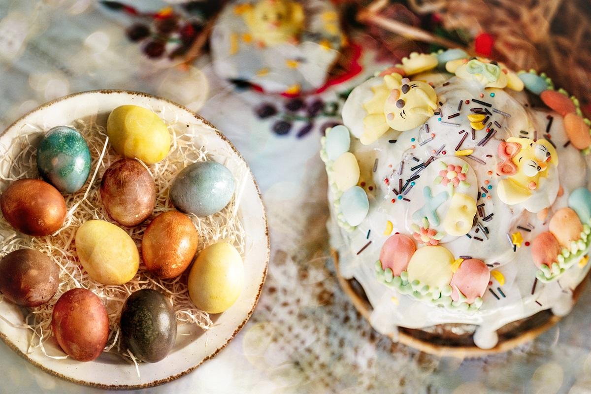 Привітання з Великоднем / листівки УНІАН