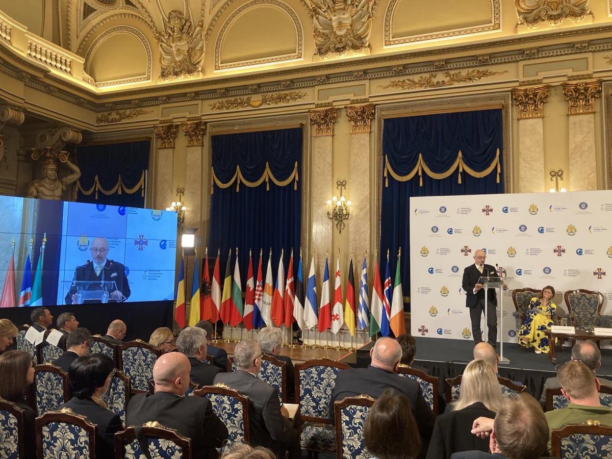 Олексій Резніков взяв участь у роботі Чорноморської безпекової конференції Міжнародної Кримської Платформи / фото facebook.com/reznikovoleksii Олексій Резніков взяв участь у роботі Чорноморської безпекової конференції Міжнародної Кримської Платформи / фото facebook.com/reznikovoleksii