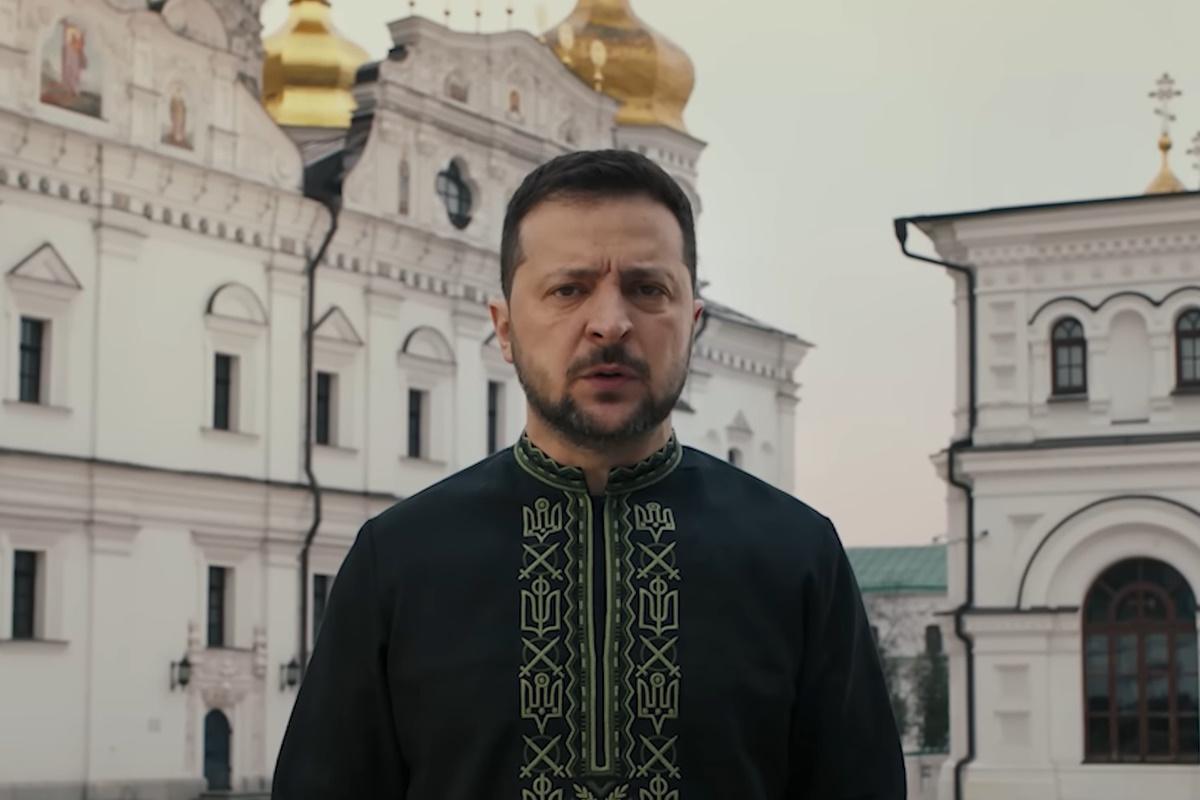 Зеленский поздравил украинцев с Пасхой / скриншот Зеленский поздравил украинцев с Пасхой / скриншот
