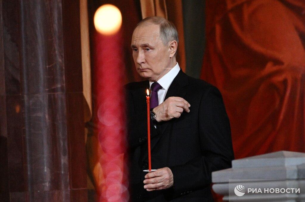 Путін приїхав на Великоднє богослужіння, мережа відреагувала / t.me/rian_ru