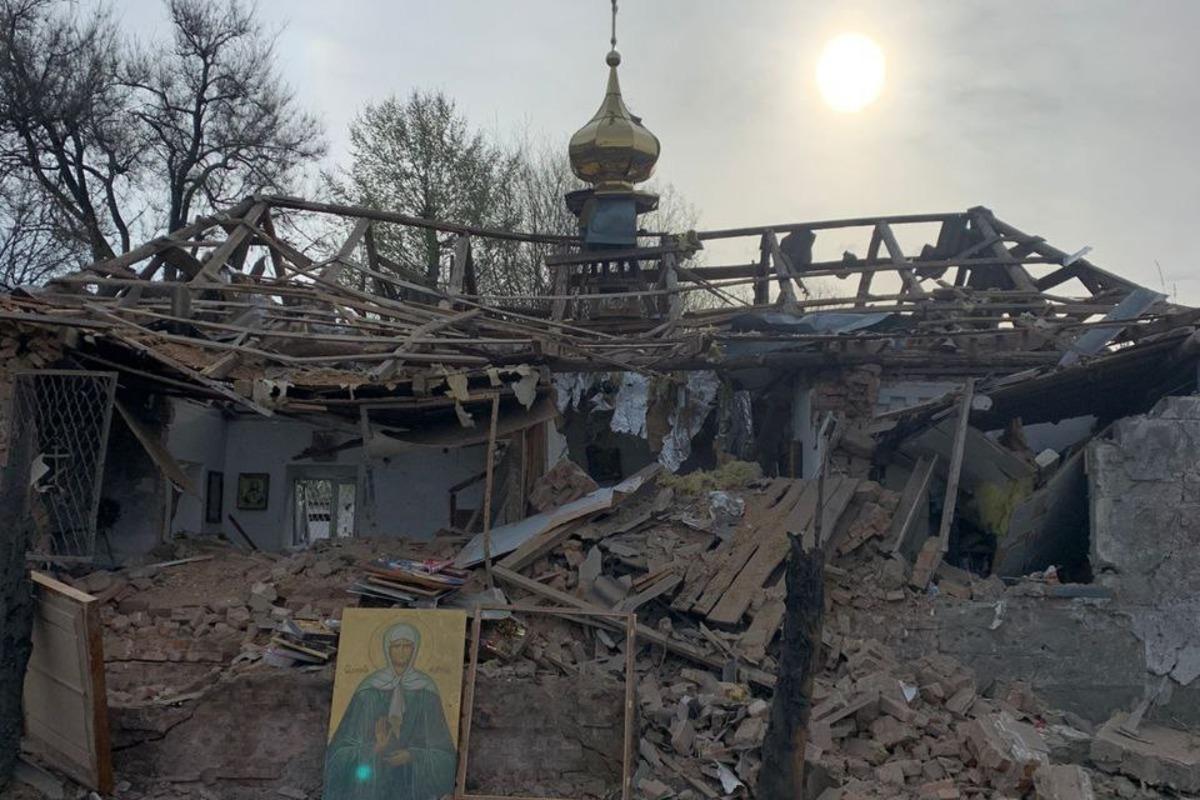 В результате падения ракеты возле церкви в Запорожской области есть пострадавшие / фото t.me/zoda_gov_ua В результате падения ракеты возле церкви в Запорожской области есть пострадавшие / фото t.me/zoda_gov_ua
