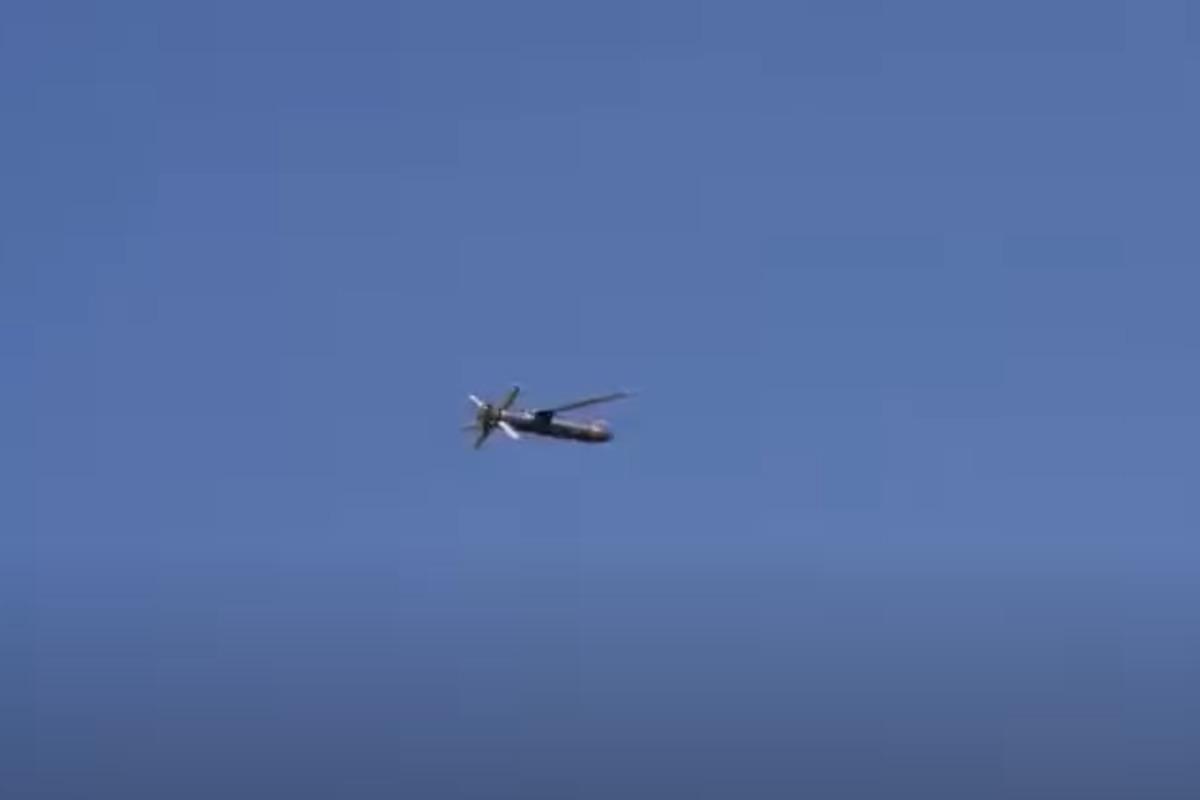 Росіяни влаштували атаку дронами / скріншот Росіяни влаштували атаку дронами / скріншот